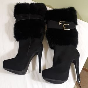 Knee High Fur Boots,Size 7